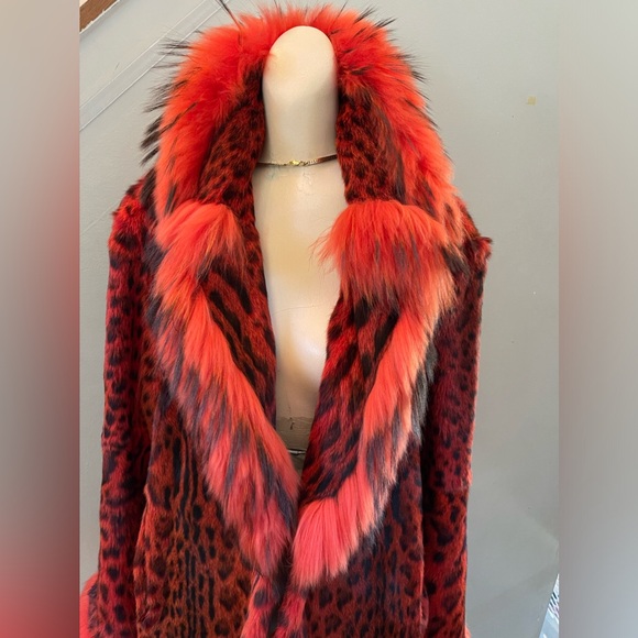 Beautiful Stylish Dyed Spotted Lippi Cat Fur Jacket - Picture 9 of 14